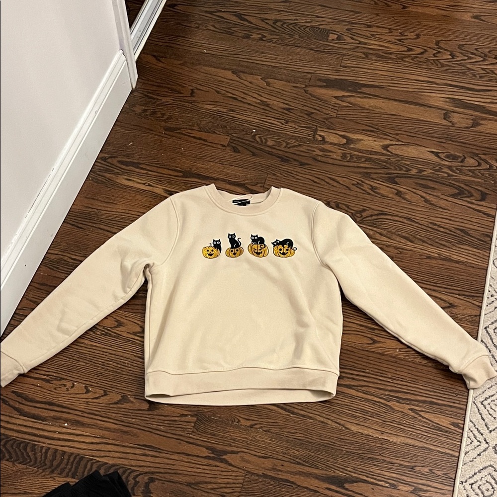 T.J.Maxx Cream Sweatshirt with Halloween Design